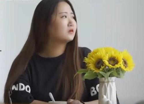 娱乐吃瓜酱女大学生毕业,娱乐吃瓜酱的青春回忆录